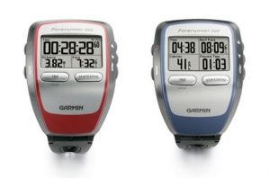 Running Gear Review - Nike Plus Vs Garmin Forerunner 205-305 GPS